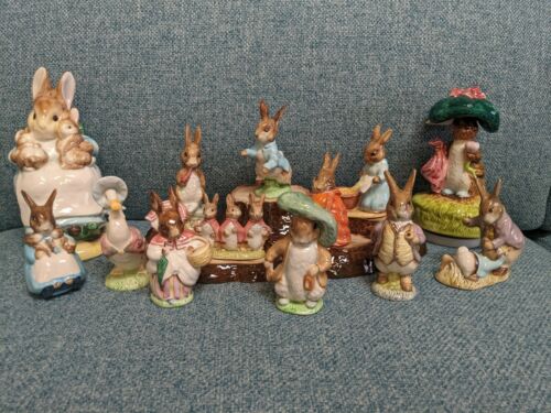 13 Pc Lot Beswick Beatrix Potter Figurines W Vhtf Dealer Display Stand